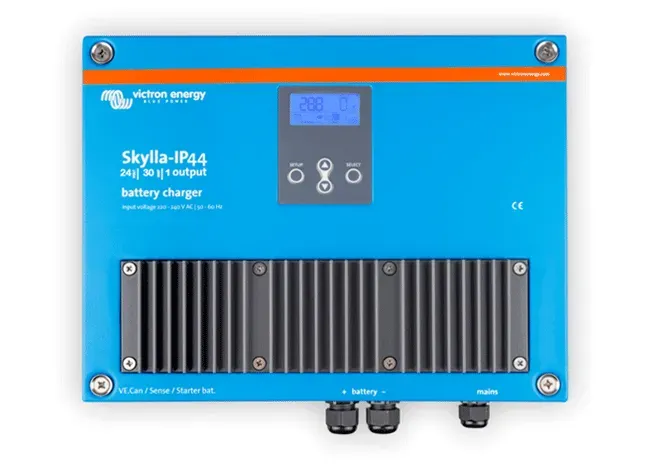 Nabíjačka batérií Victron Energy Skylla-IP44 24/30 (1 + 1) 120-240V