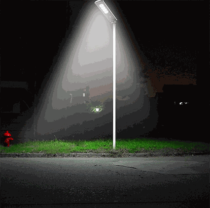 Solárna pouličná lampa SSL06N 15W 3000 Lumenov (rozbalená)