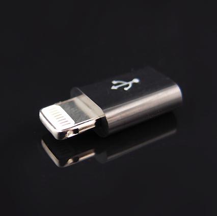 Adaptér micro USB na Apple Lightning 8-pin konektor