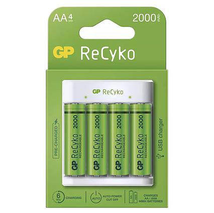 GP nabíječka baterií Eco E411 + 4AA GP ReCyko 2000