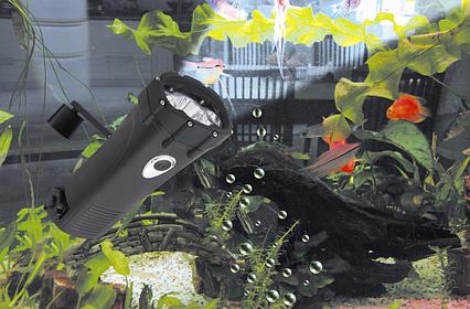 Vodotěsná dynamo LED svítilna a nabíječka POWERplus Shark