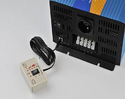 Menič napätia DC-AC KS4000P 24V/230V 4000W - používaný