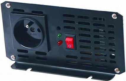Měnič napětí DC-AC KS500P 24V/230V 500W