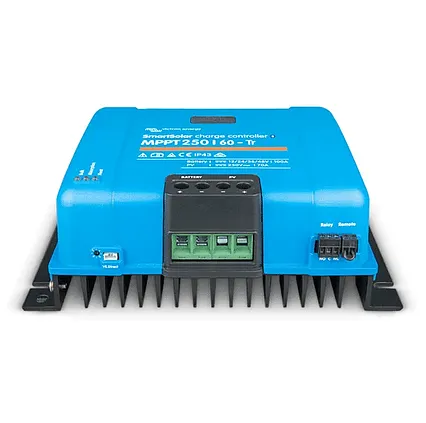 MPPT regulátor nabíjení Victron Energy SmartSolar 250V 60A -Tr (zánovní)