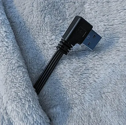 Vyhřívané ultra měkké pončo s USB připojením